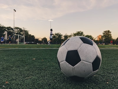 مباراةليفربولومانشستريونايتدبثمباشرتويتركلماتحتاجمعرفتهلمتابعةالصراعالكبير