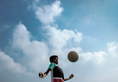 كيفيمكنلـFIFAأنيحسنتجربةالمشجعينفيكرةالقدمالعالمية